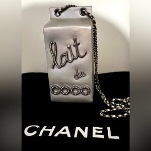 COPY - COPY - Chanel milk carton bag
